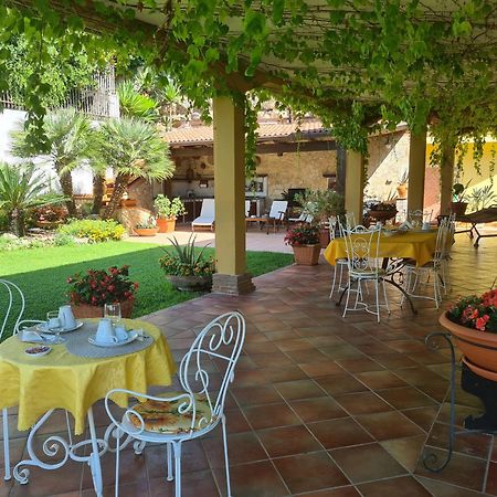 Villa Olga B&B Formia Luaran gambar