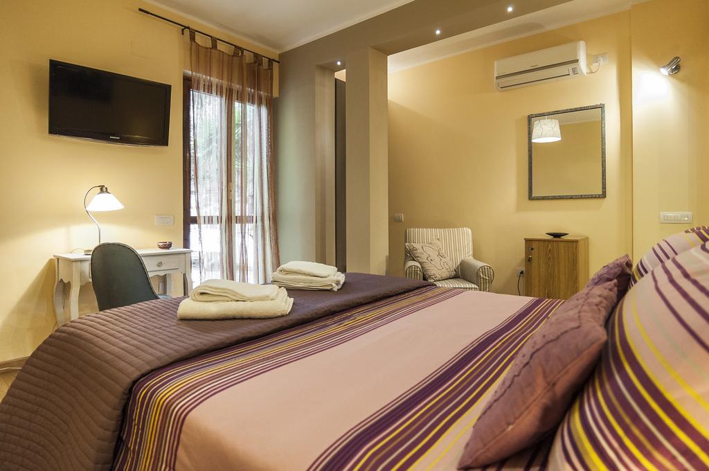 Villa Olga B&B Formia Luaran gambar